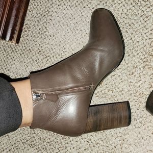 PRADA EUC BROWN HIDDEN PLATFORM LEATHER ANKLE BOOTIES SIZE EU39